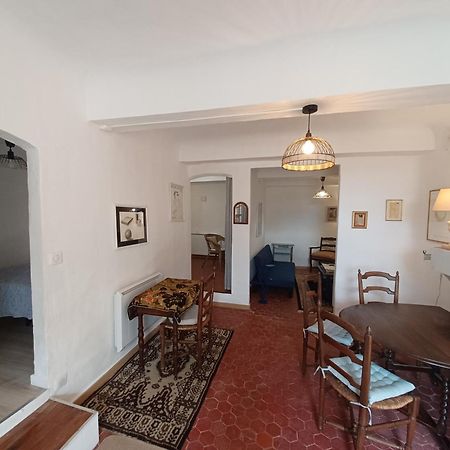 Ferienwohnung L'Horloge Aups Exterior foto